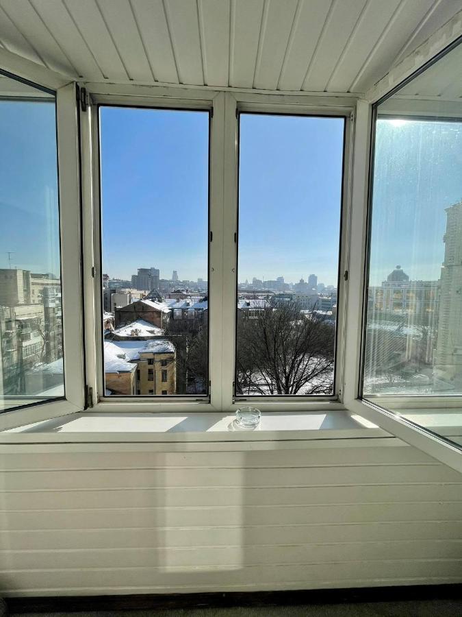 Comfortable One Beds With Nice View For Independent Sqr Kyiv Exterior photo