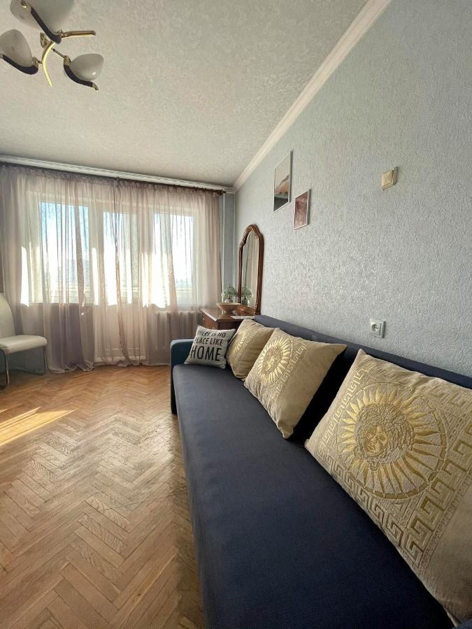 Comfortable One Beds With Nice View For Independent Sqr Kyiv Exterior photo