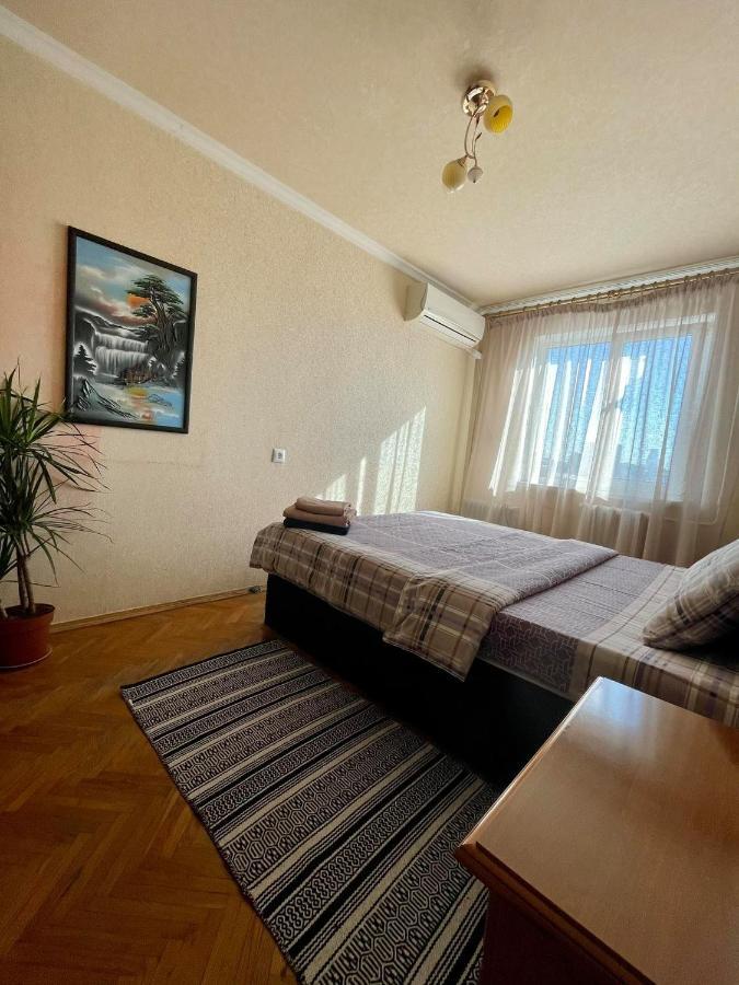 Comfortable One Beds With Nice View For Independent Sqr Kyiv Exterior photo