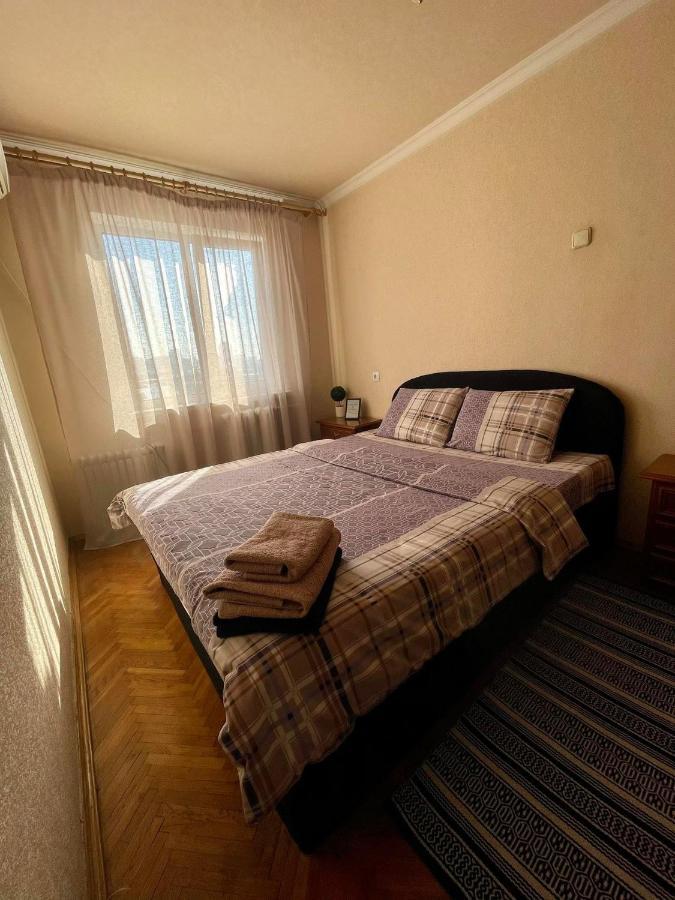 Comfortable One Beds With Nice View For Independent Sqr Kyiv Exterior photo
