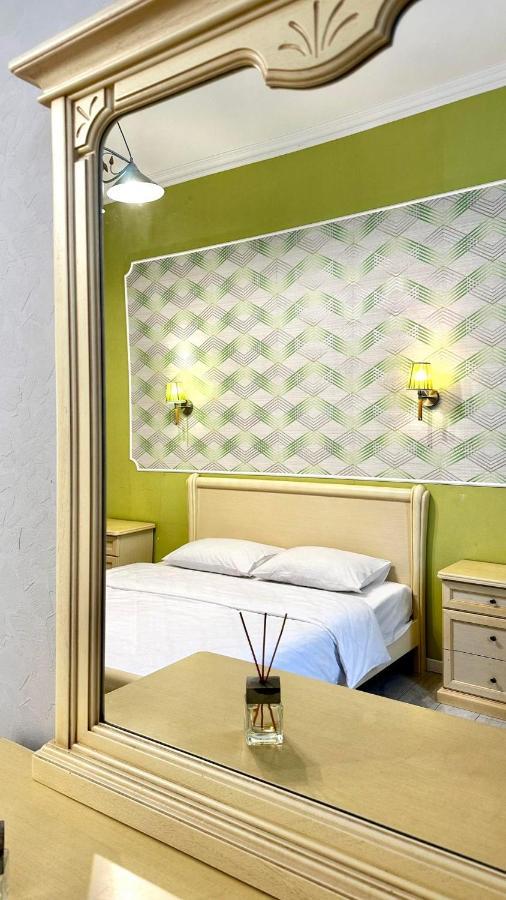 Comfortable One Beds With Nice View For Independent Sqr Kyiv Exterior photo