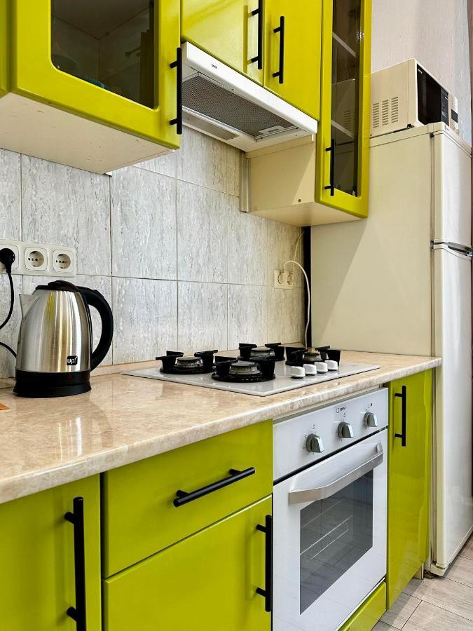 Comfortable One Beds With Nice View For Independent Sqr Kyiv Exterior photo