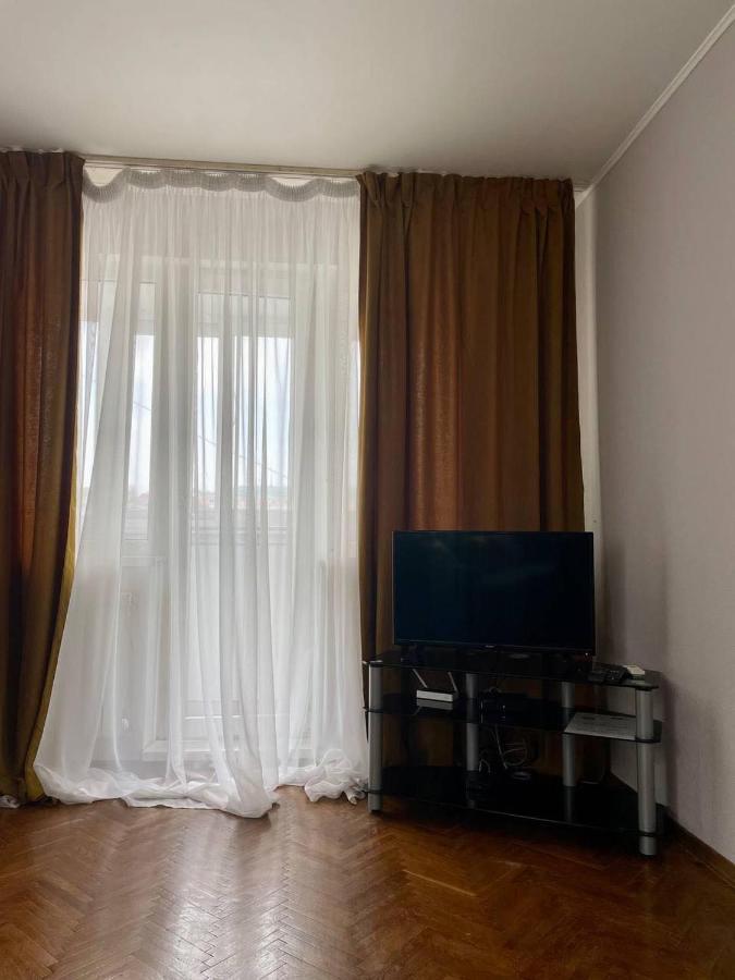 Comfortable One Beds With Nice View For Independent Sqr Kyiv Exterior photo